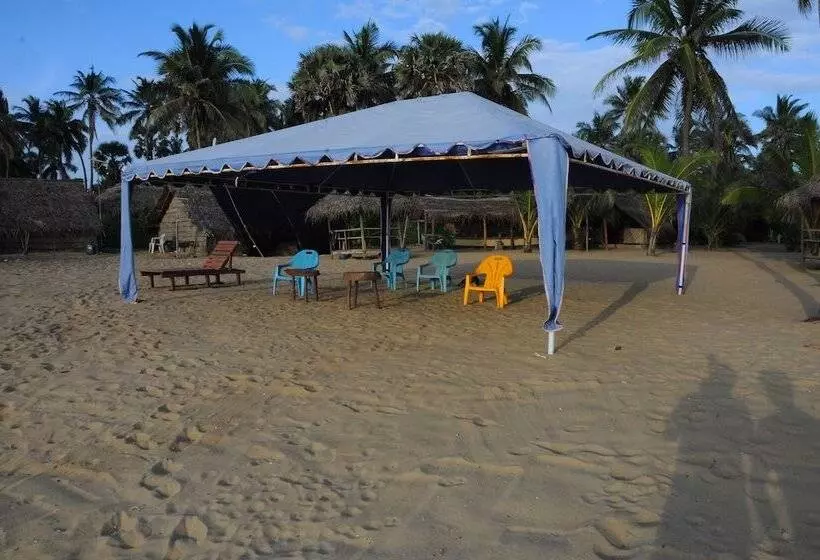 Hotelli Dolphin Village