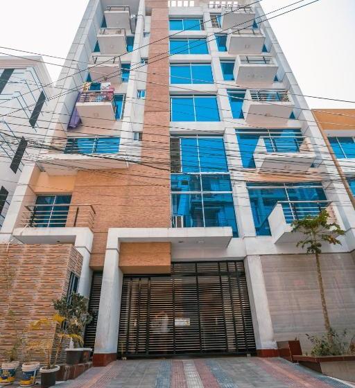 Отель Jatra Flagship Khulna City Centre