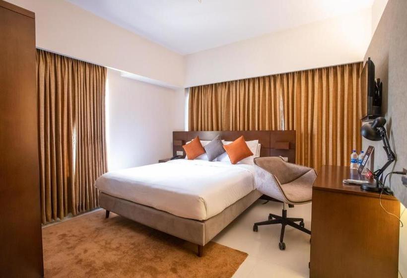 Отель Jatra Flagship Khulna City Centre