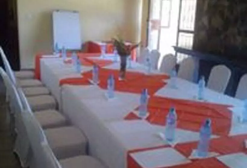 ホテル Ozark Springs Lodge