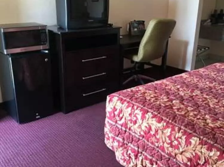 ホテル Ozark Springs Lodge