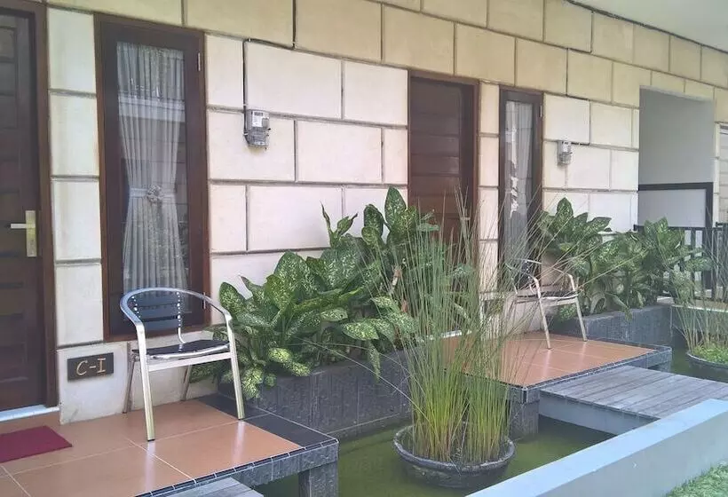 ホテル Rumah Amanda Residence