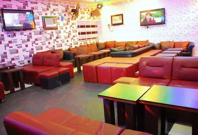 هتل Tuscany Suites