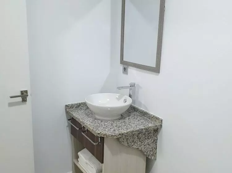 Mesón Hostal La Cabaña