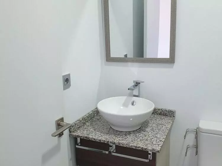 Mesón Hostal La Cabaña