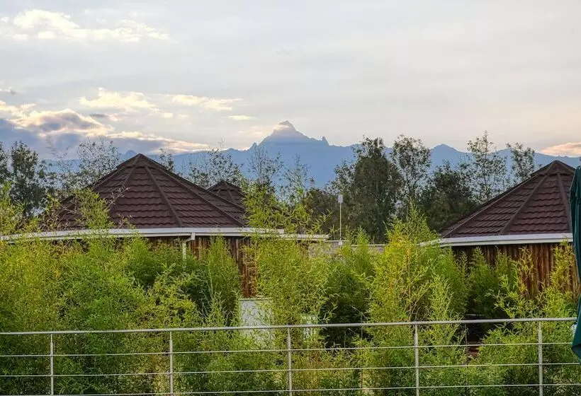 پانسیون Aberdare Prestige & Royal Cottages