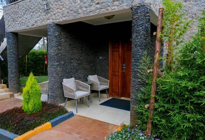 پانسیون Aberdare Prestige & Royal Cottages