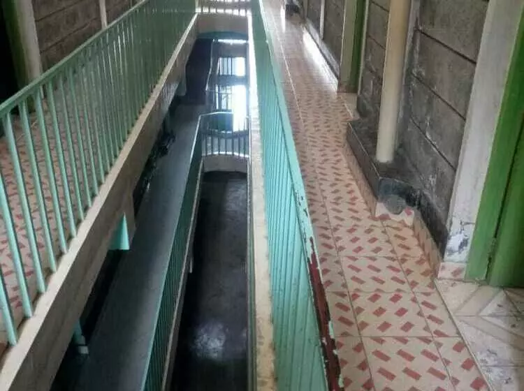 پانسیون Lesia Guest House