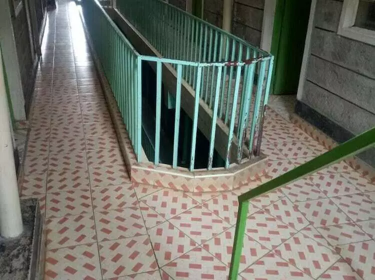 پانسیون Lesia Guest House