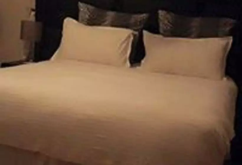 پانسیون Park Lodge