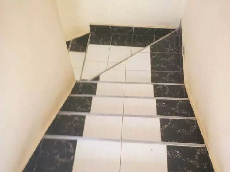 پانسیون Sunrise Guest House