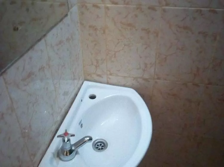 پانسیون Sunrise Guest House