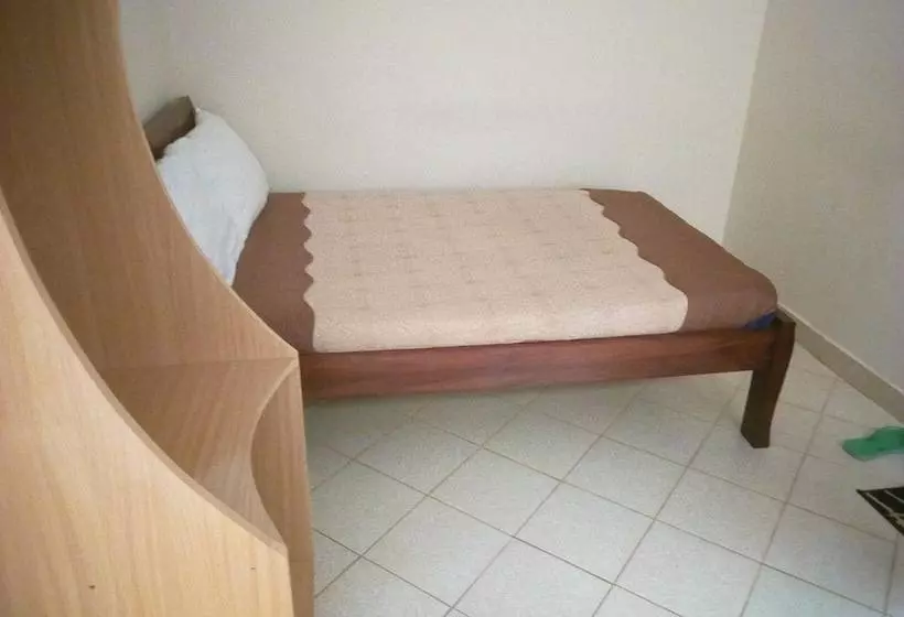 پانسیون Sunrise Guest House