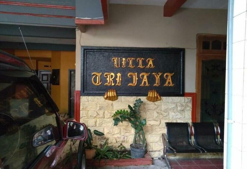 پانسیون Villa Trijaya