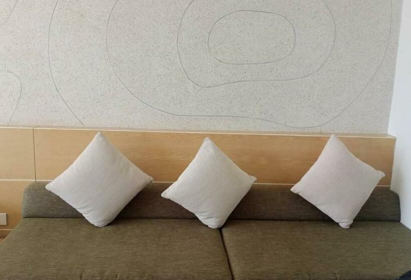 Botanica Khaoyai Condotel