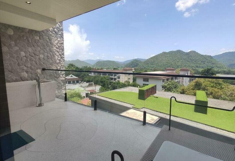 Botanica Khaoyai Condotel