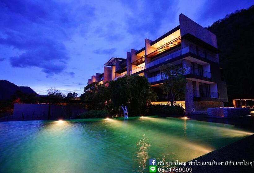 Botanica Khaoyai Condotel