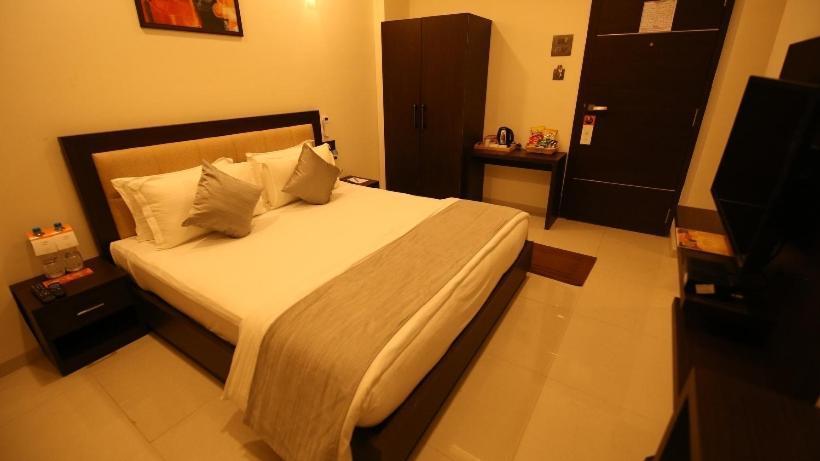 Hotel Blue Arrow Karwar