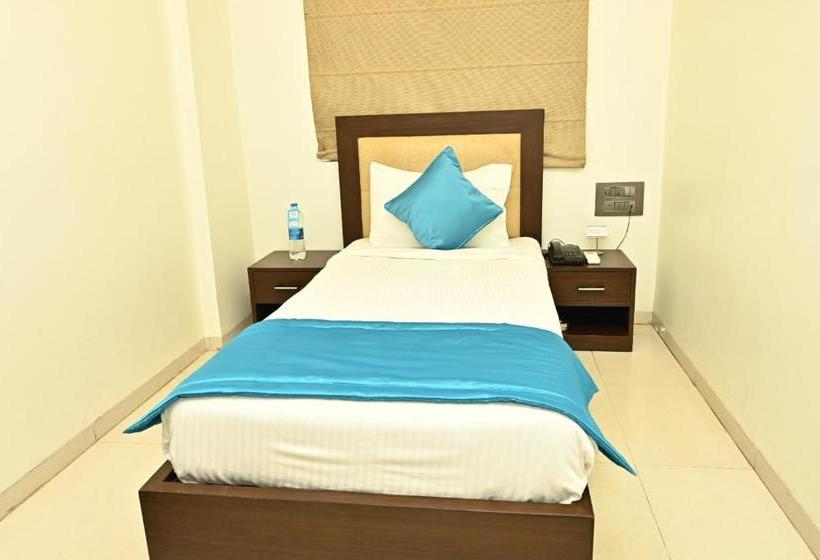 Hotel Blue Arrow Karwar