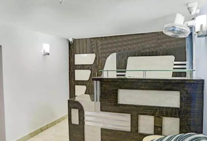ホテル Capital O Fortune Inn Near Birla Mandir