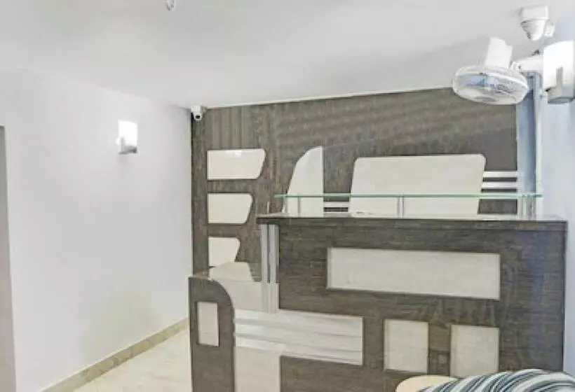 ホテル Capital O Fortune Inn Near Birla Mandir