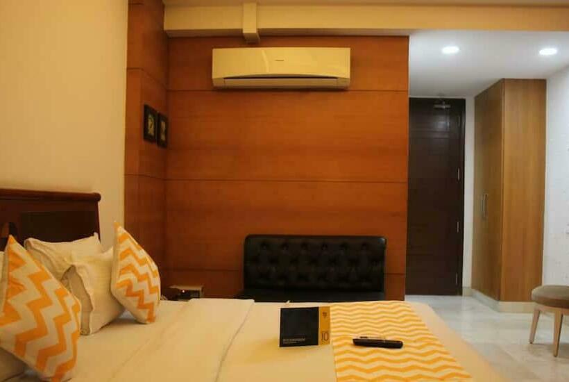 בית מלון כפרי Good Will Residency Cyber City Gurgaon