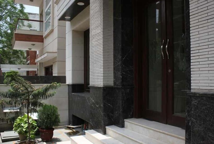 בית מלון כפרי Good Will Residency Cyber City Gurgaon