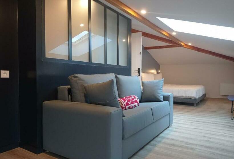 ホテル La Bâtisse Du Velay