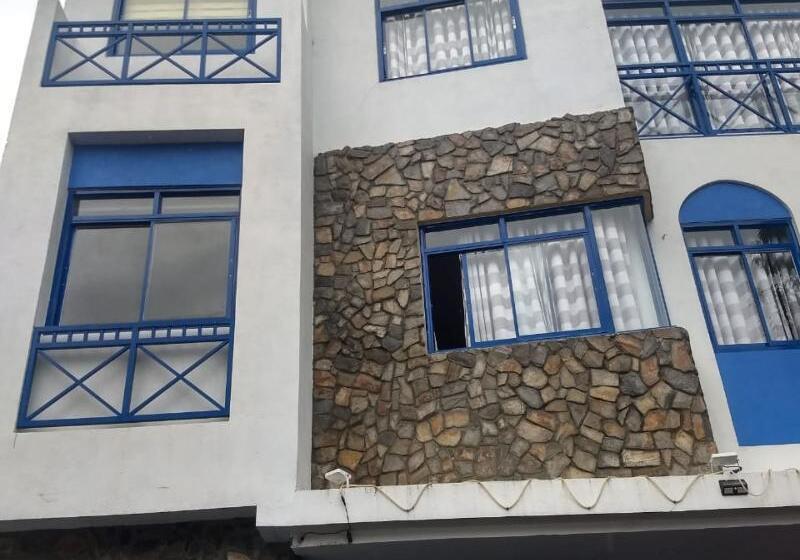 فندق Oyo 816 Oktowaves