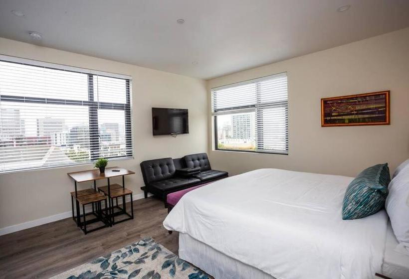 ユースホステル Premier Location With Great Scenic Downtown View