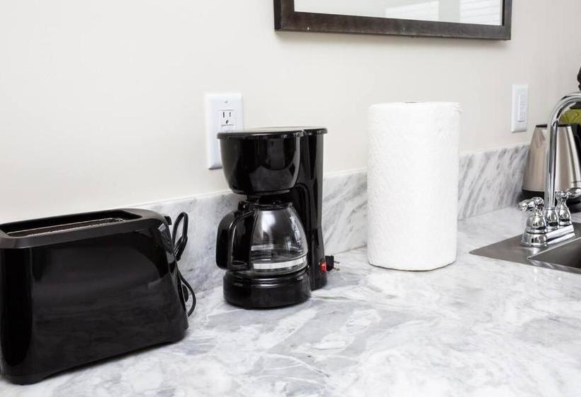 ユースホステル Premier Location With Great Scenic Downtown View