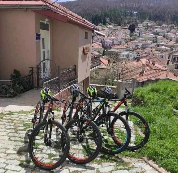 تختخواب و صبحانه Casa Mular