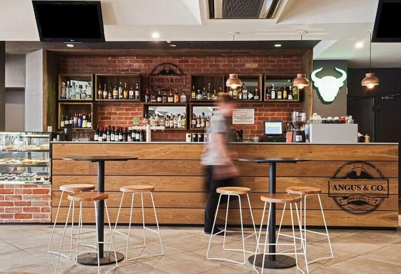 فندق Econo Lodge North Adelaide