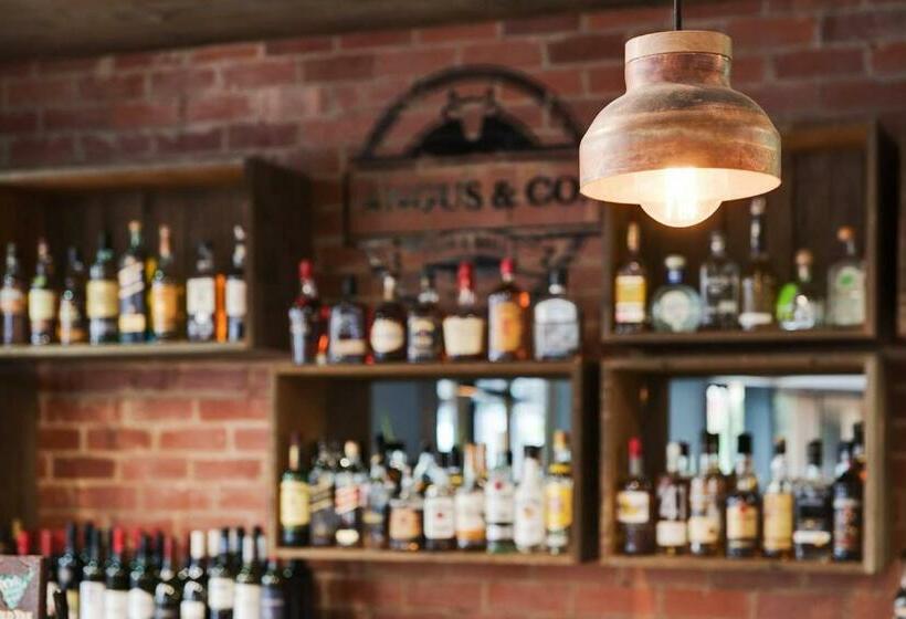 فندق Econo Lodge North Adelaide