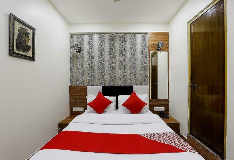 Hôtel Pop 82096  Dreame House