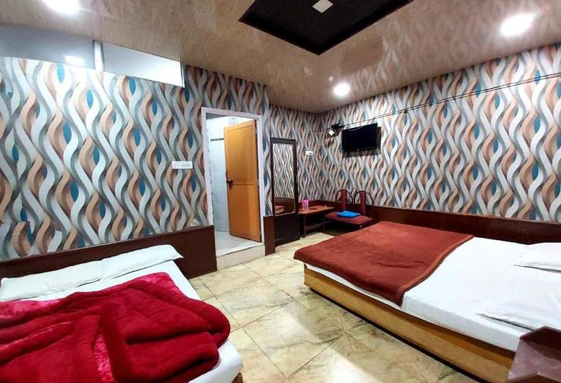 فندق Goroomgo Neelam Raj Nainital