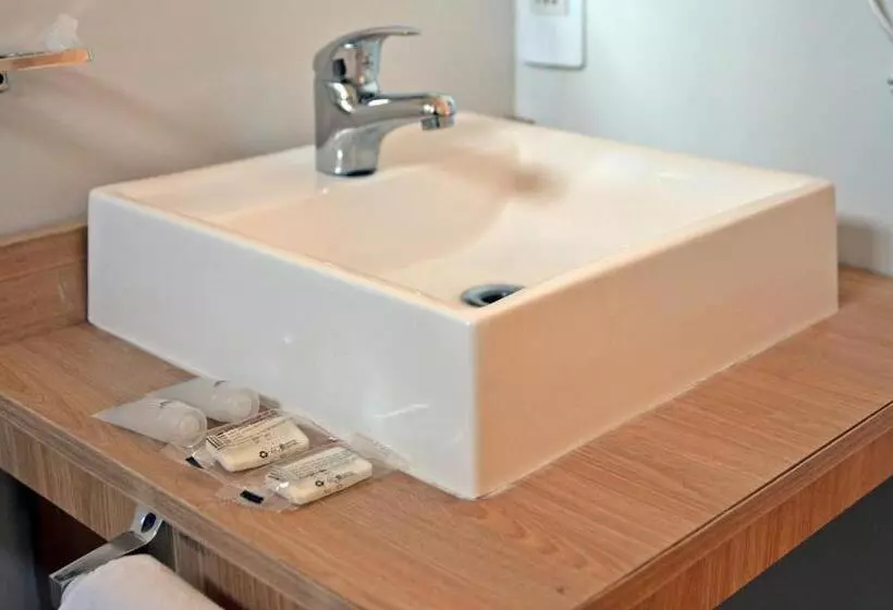 ホテル Trinidad Inn