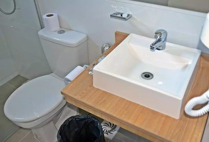 ホテル Trinidad Inn