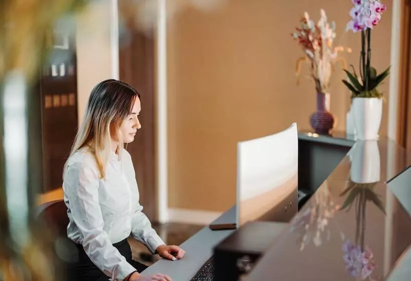 Hotelli Ux Amsterdam Airport