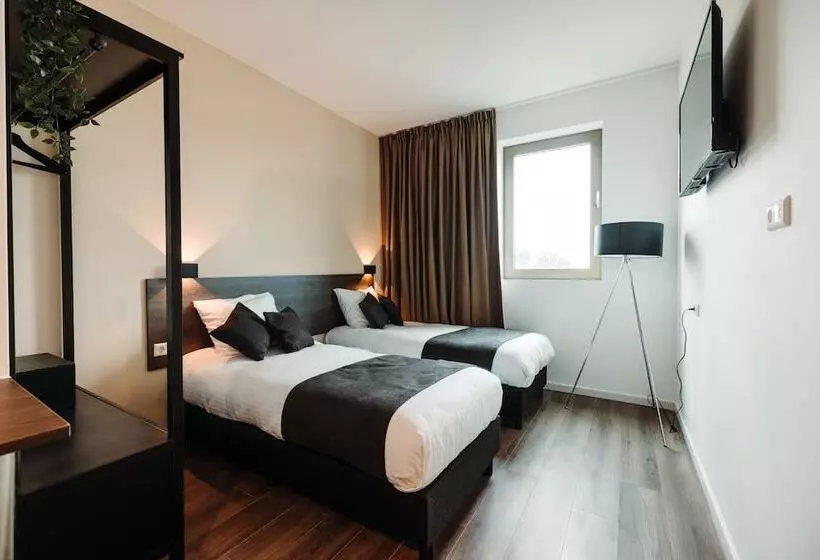 Hotelli Ux Amsterdam Airport