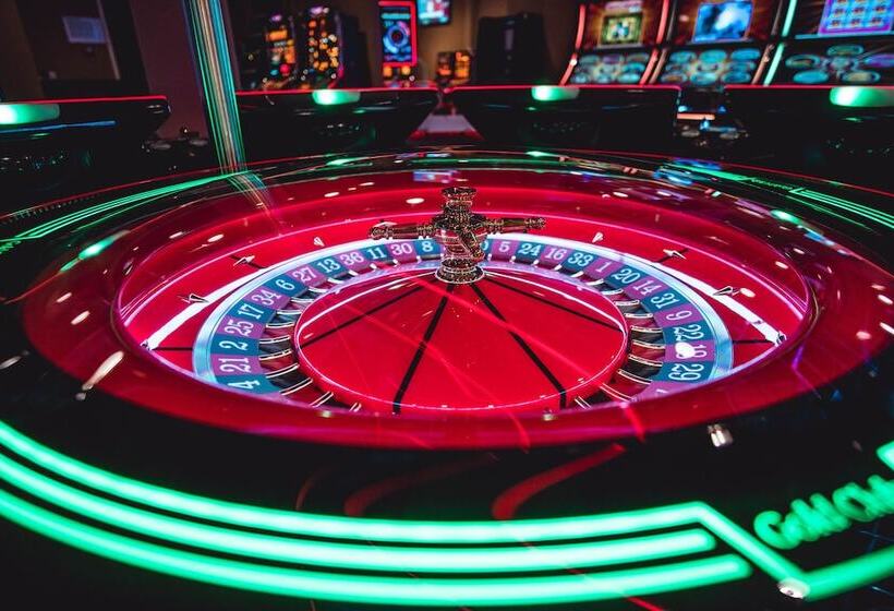 هتل Ux Amsterdam Airport