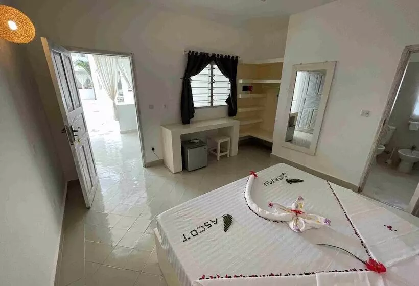 هتل Watamu Ascot Resort