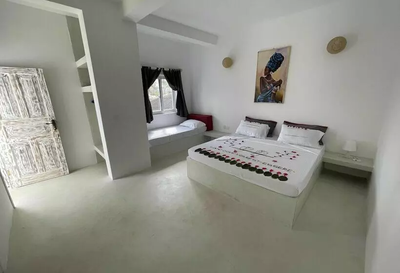 هتل Watamu Ascot Resort
