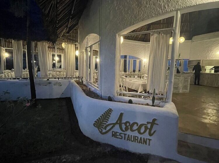 هتل Watamu Ascot Resort