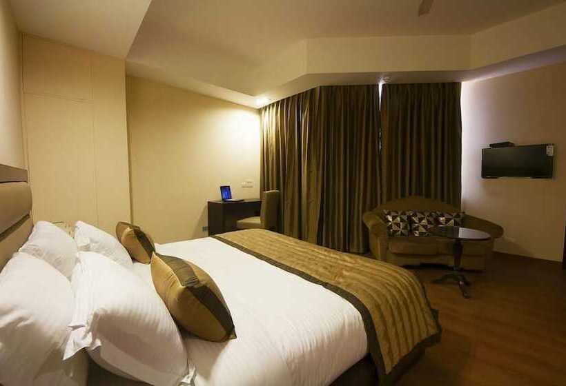 Zenith Hotel Delhi Airport