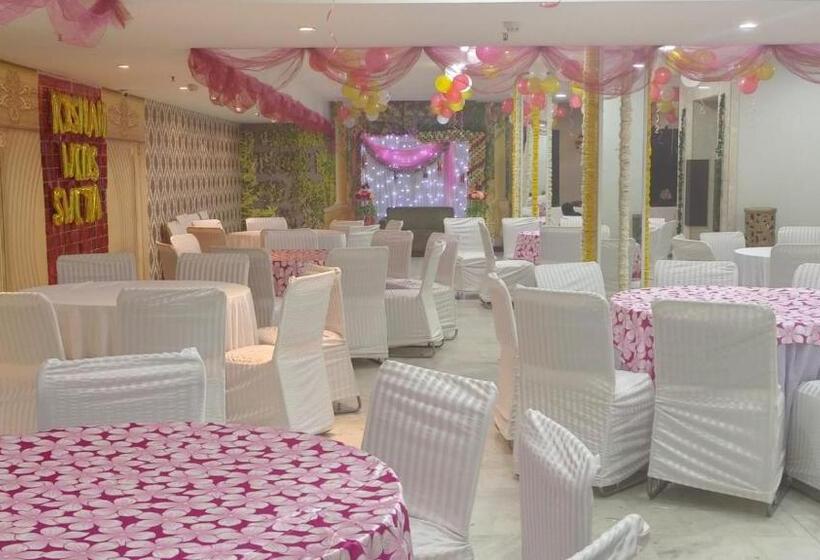 Zenith Hotel Delhi Airport