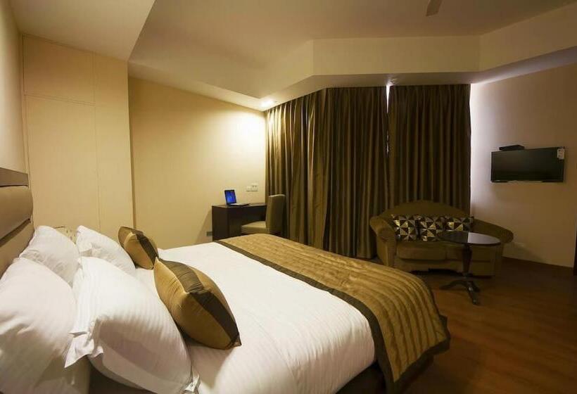 Zenith Hotel Delhi Airport