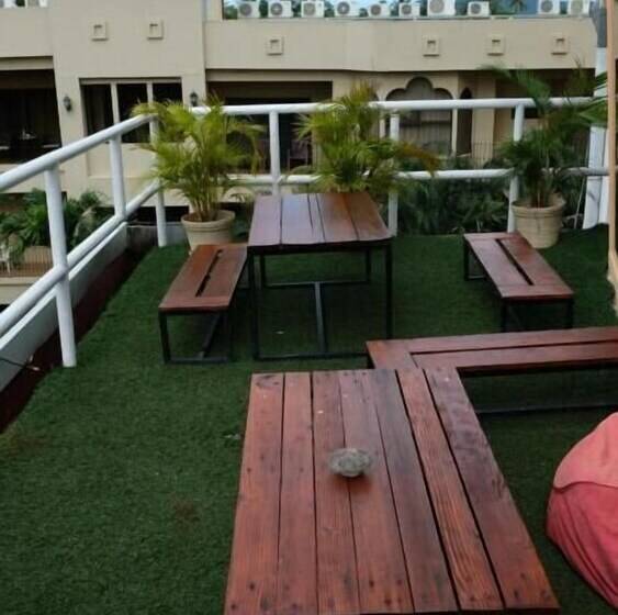 Nahualli Hostel Tamarindo