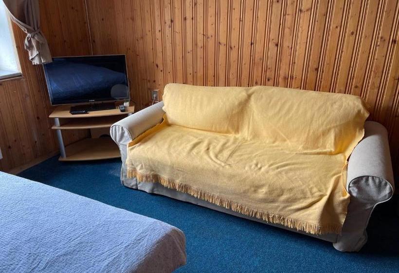 הוסטל Penzion Hájenka