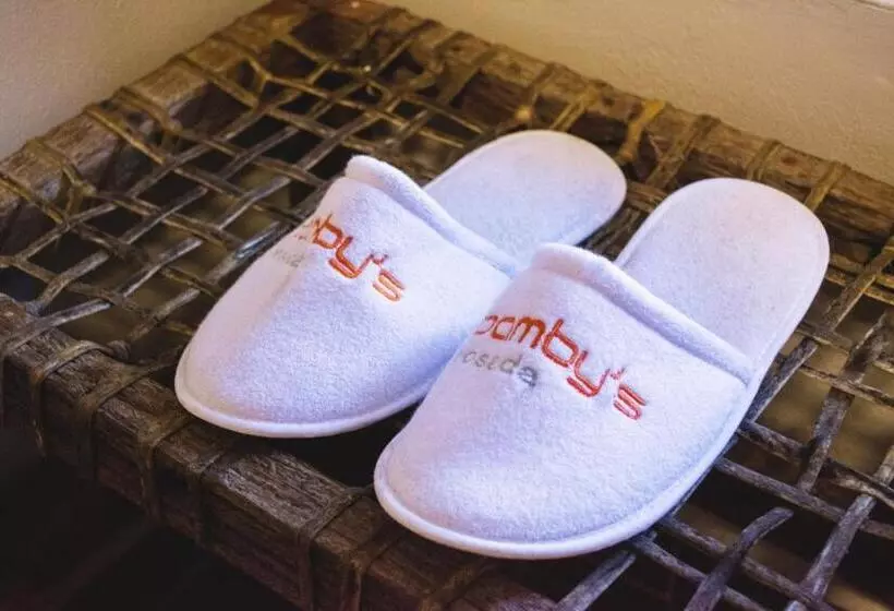 Retkeilymaja Posada Bambys